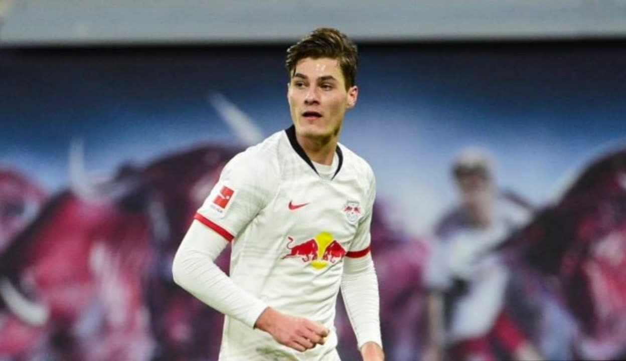 她的成长曲 她的成长曲