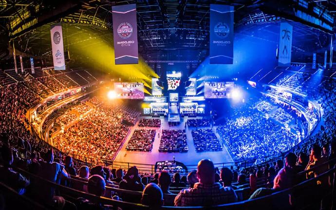 足球爱好者 足球爱好者