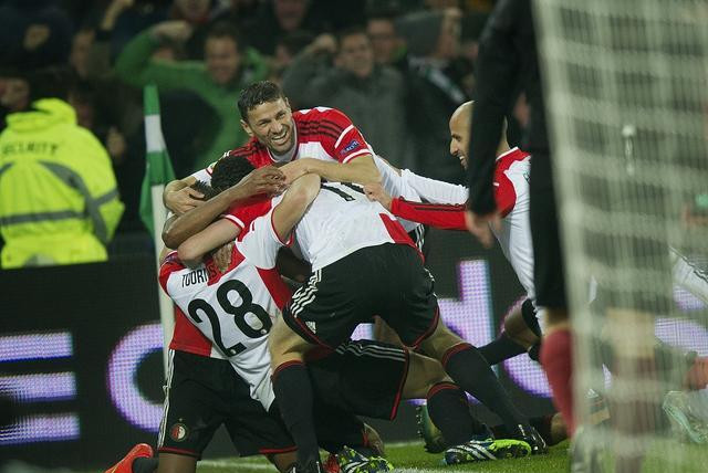 变中国足球 变中国足球